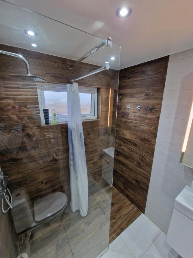 R&J Guesthouse Apartment Grindavík Exteriér fotografie