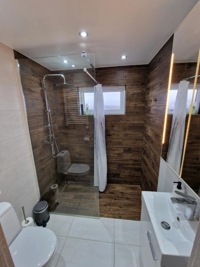R&J Guesthouse Apartment Grindavík Exteriér fotografie